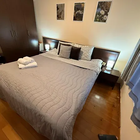 Apartament Mountain Heaven Retreat With Free Bottle Of Wine Close To Gondola, Free Parking